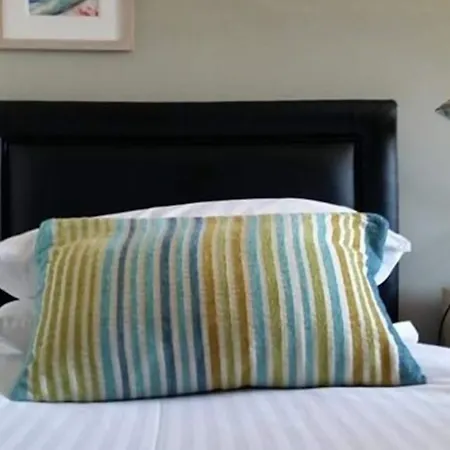 Gallery Guest House-3